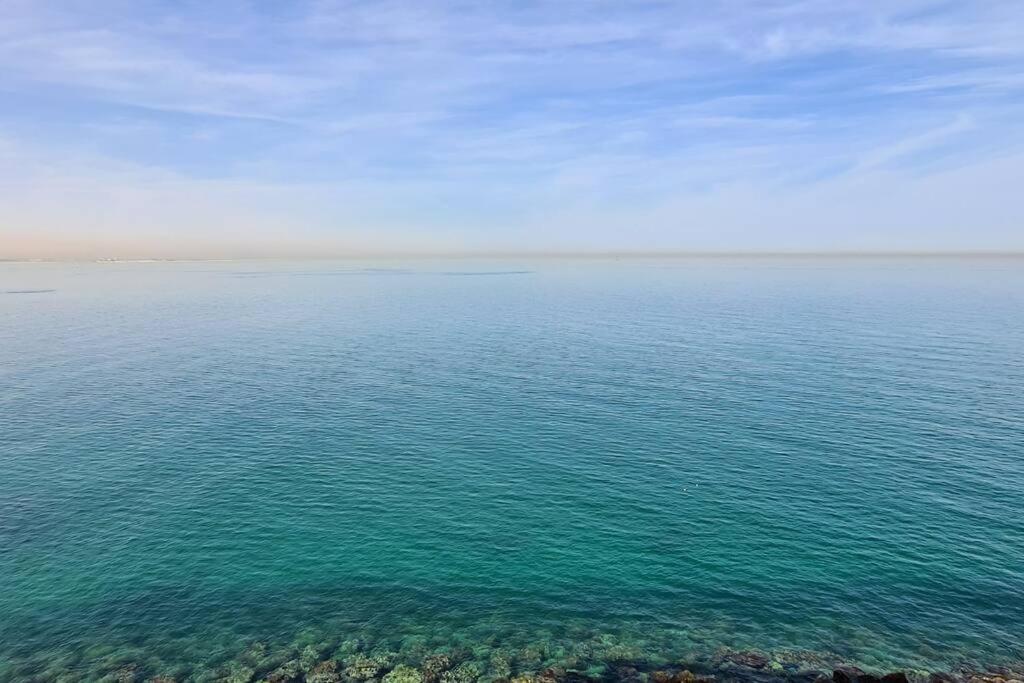شقة A Perfect Escape - Sea Facing رأس الخيمة المظهر الخارجي الصورة